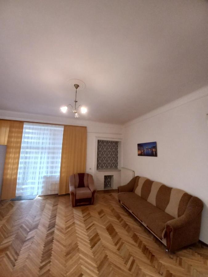 Apartament Of Center Lviv Apartamento Exterior foto
